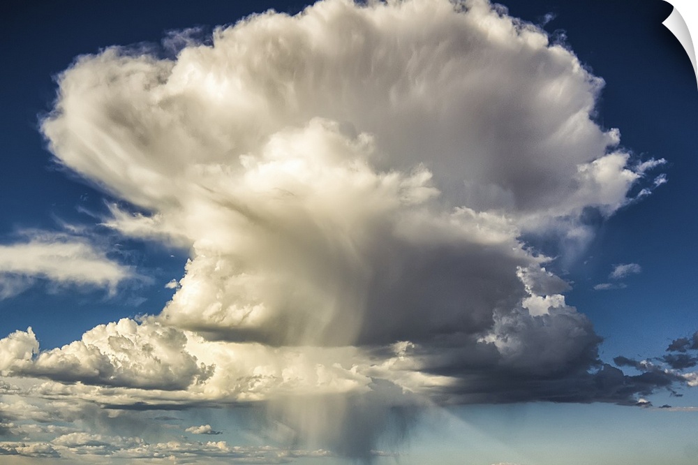 Large cloud formation, color photography