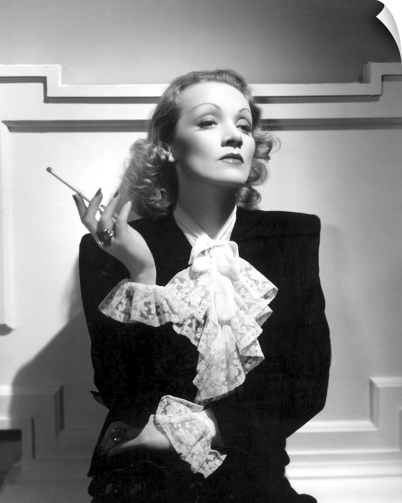 German actress Marlene Dietrich (1901-1992) c. 1934