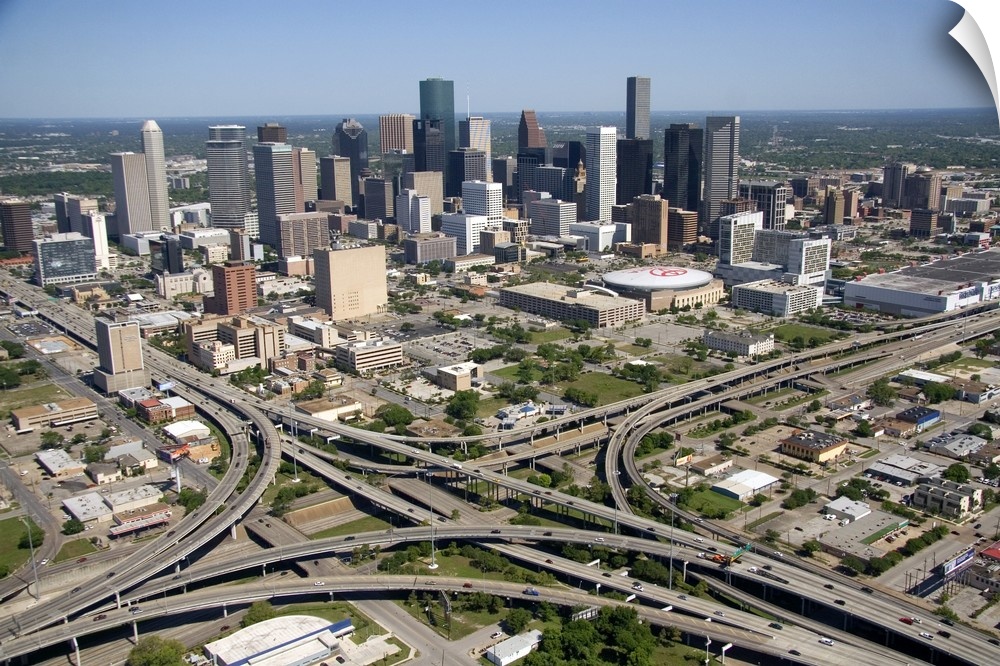 Aerial view of the freeway interchange of Interstate 45 and U.S. Highway 59 in the city of Houston, Texas.
