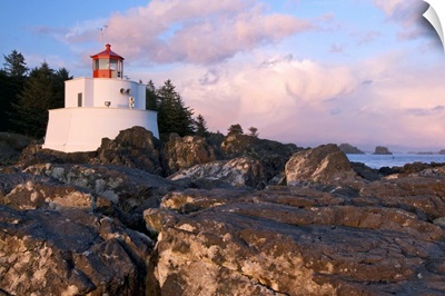 Amphitrite Lighthouse, Wild Pacific Trail, Ucluelet, Vancouver Island, British Columbia