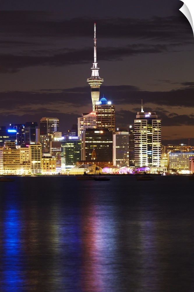 Auckland CBD, Skytower, and Waitemata Harbour, North Island, New Zealand.