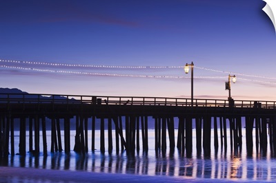 California, Southern California, Santa Barbara, Stearns Wharf, dawn