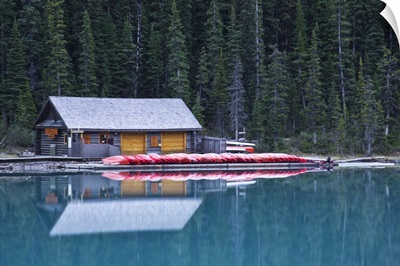 Canada, Alberta, Banff National Park, canoe rental house on Lake Louise