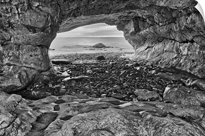 Canada, Newfoundland, Arches Provincial Park, Rock Cave On Shore Of Gulf Of St. Lawrence