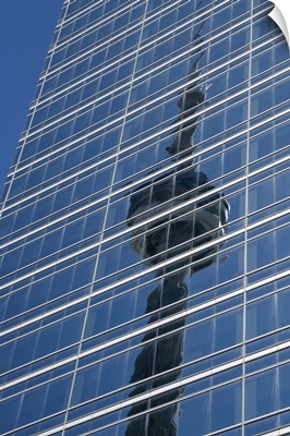 Canada, Ontario, Toronto, Reflection of CN Tower on glass side of skyscraper