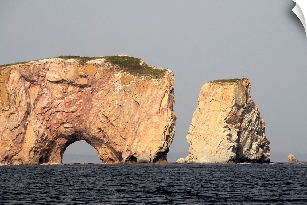 Canada, Quebec, Perce. St. Lawrence River, Perce Rock. IMAGE RESTRICTED: Not available to US land tour operators.
