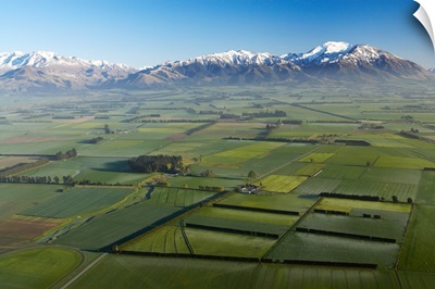 Canterbury Plains and Southern Alps, near Methven, South Island, New Zealand
