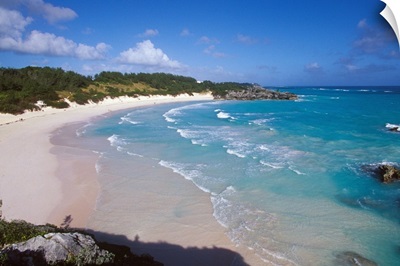 Caribbean, Bermuda, Southampton Parish, Horseshoe Bay. Pink sand beach