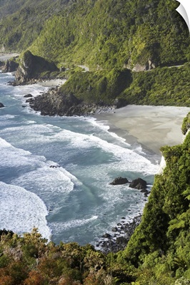 Coastline north of Irimahuwhero Viewpoint, South Island, New Zealand