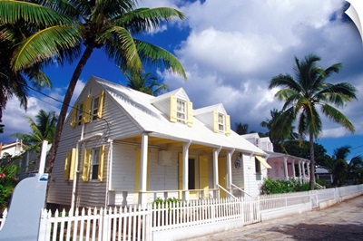 Colorful loyalist homes from the 1900's, Dunmore Town, Harbour Island, Bahamas