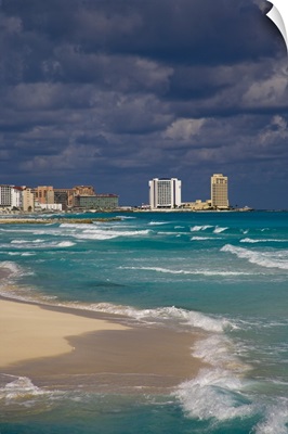 Hotel zone on Isla Cancun, bordering the Caribbean Sea, Cancun, Quintana Roo, Mexico