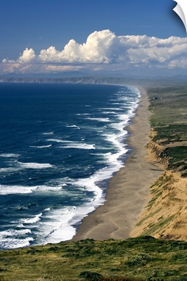 Infinite view of the coastline at Point Reyes National Sea Shore