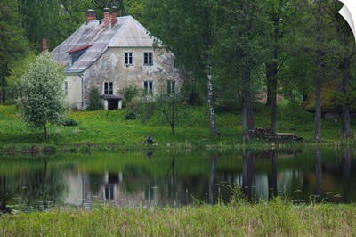 Latvia, Vidzeme Region, Gauja National Park, Araisi, village view by Araisi Lake