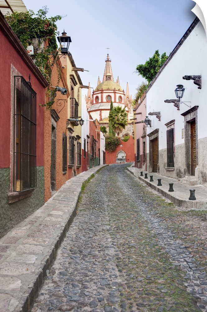 Latin America, Mexico, Guanajuato, San Miguel de Allende, Aldama Alley.
