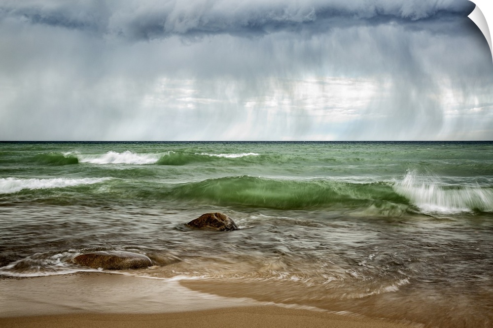USA, Michigan, Upper Peninsula, Munising. Rain clouds over Pictured Rocks National Lakeshore. United States, Michigan.