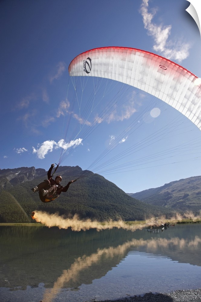 Paraglider, Diamond Lake, Paradise, near Glenorchy, Queenstown Region, South Island, New Zealand