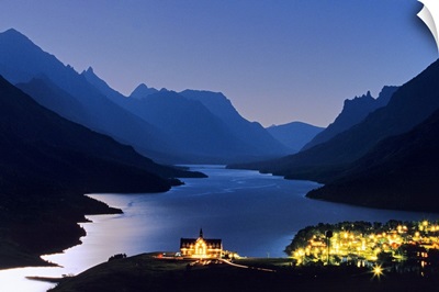 Prince of Wales Hotel and townsite in Waterton Lakes National Park in Alberta