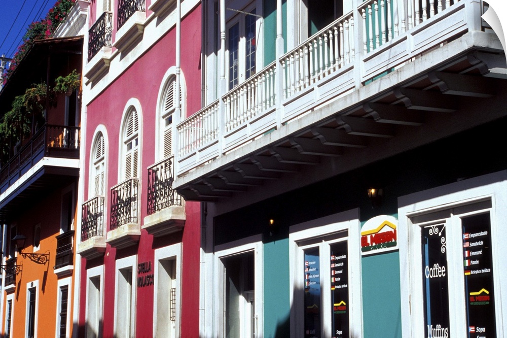 Puerto Rico, Old San Juan..Street scene..