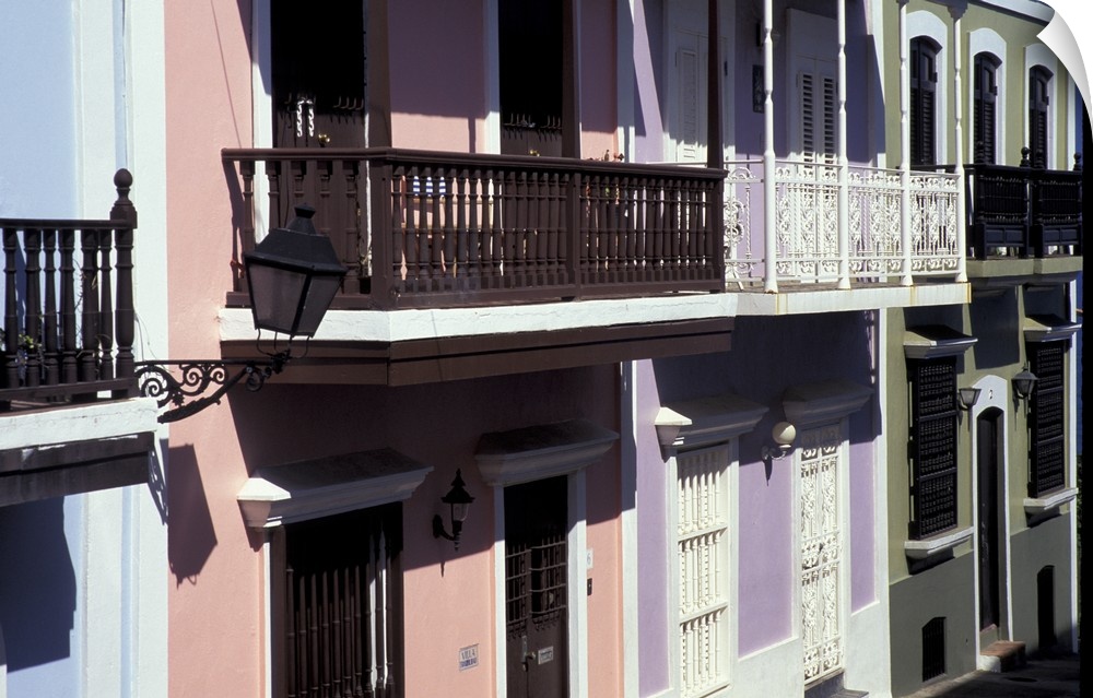 Puerto Rico, San Juan..Old San Juan.  San Justo Street.