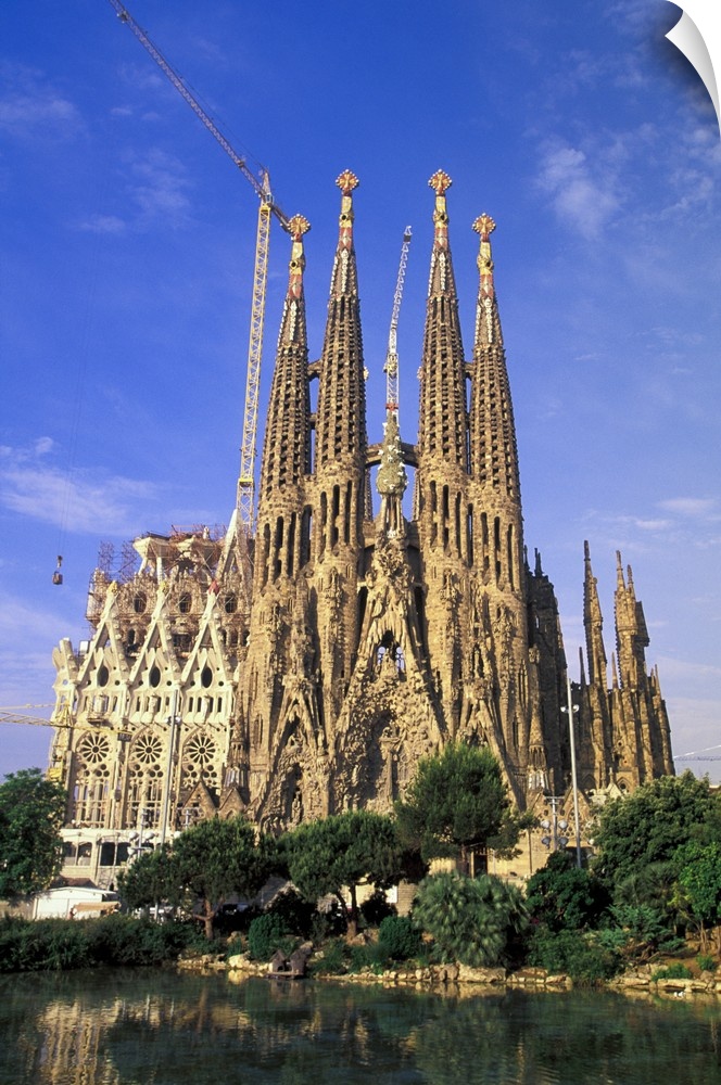 Europe, Spain, Barcelona. Sagrada Familia Cathedral, designed by Antoni Gaudi