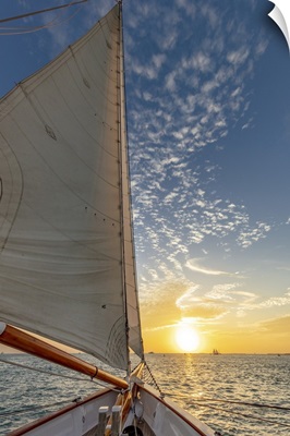 Sunset And Sail On Schooner America 2.0 In Key West, Florida