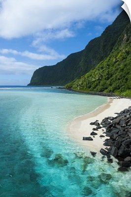 Turquoise water and white sand beach at Ofu Island, Manu'a island group, American Samoa