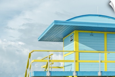 USA, Florida, Miami Beach, Colorful Lifeguard Station