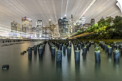 USA, New York, Downtown View, Wooden Pilings In Front Of River, Brooklyn Heights