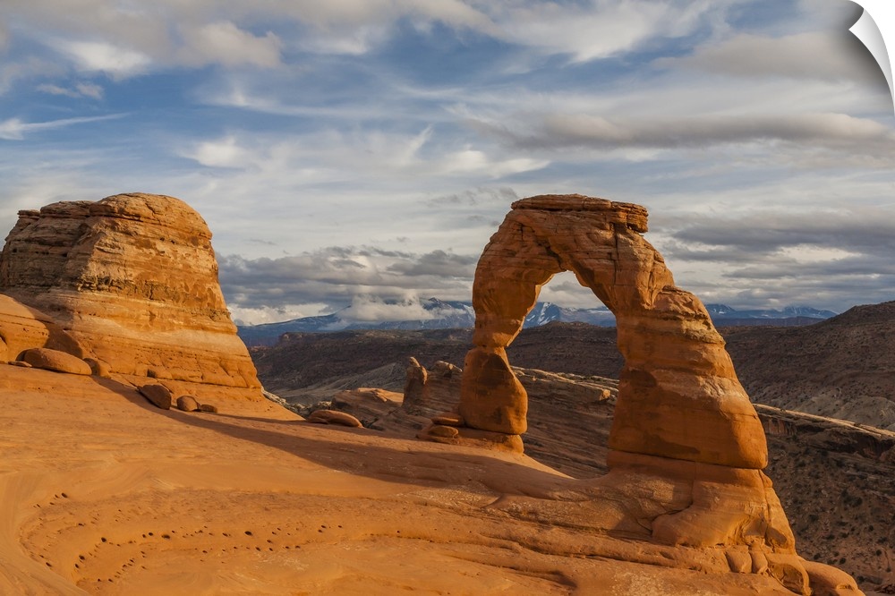 USA, Utah, Arches National Park. Delicate Arch at sunset.