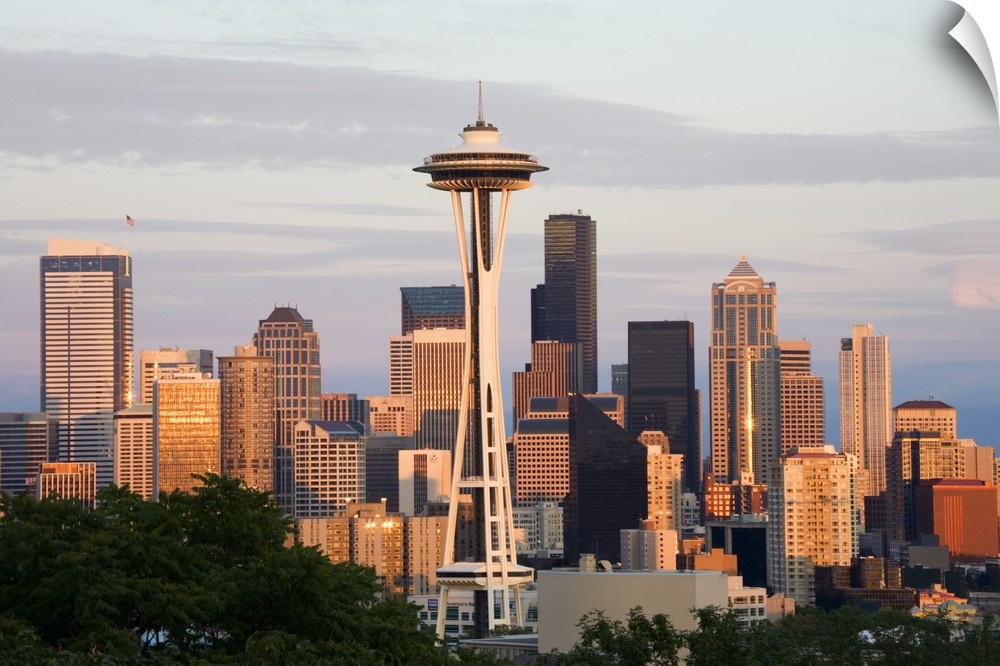 Washington, Seattle skyline with Space Needle, view from Kerry Park.