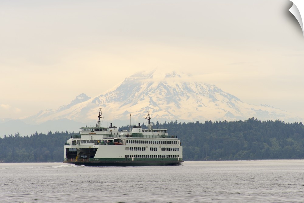 US, WA, Puget Sound. Seattle/Bremerton ferry with Mt Rainier