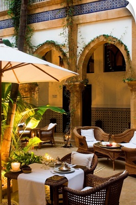 Africa, Morocco, Essaouira, Heure Bleue Palais Hotel, courtyard