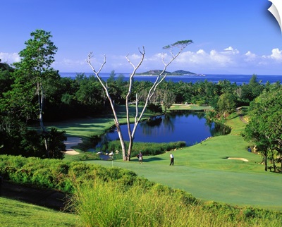 Africa, Seychelles, Praslin Island, Lemuria Resort, golf course