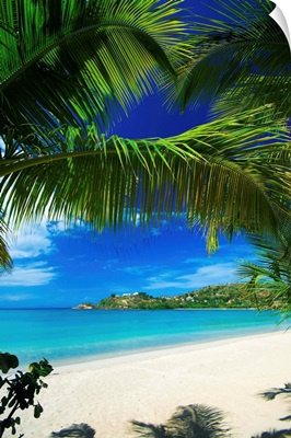 Antigua and Barbuda, Antigua, The beach of the Carlisle Bay