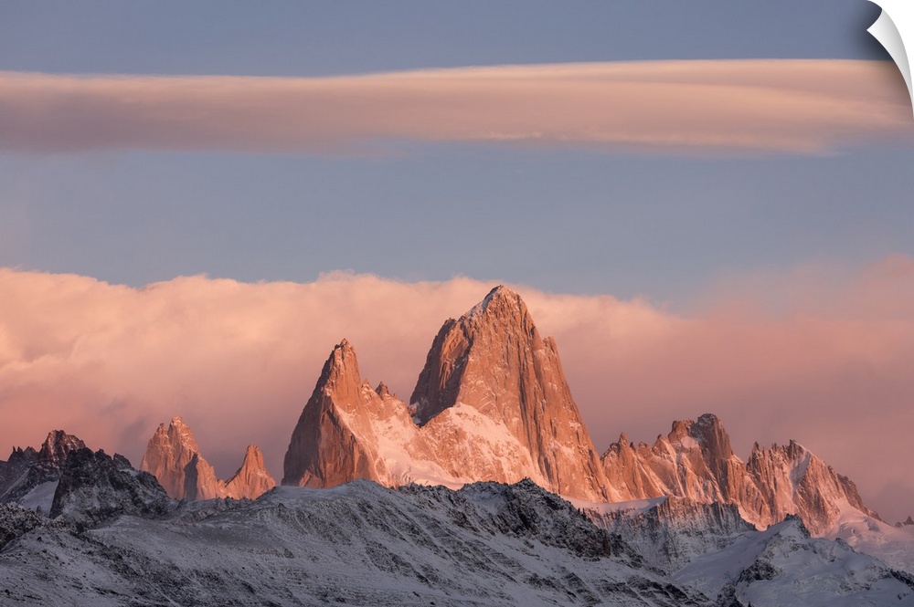 Argentina, Santa Cruz, El Chalton, Patagonia, Los Glaciares National Park, Fitz Roy seen from mirador el Condor