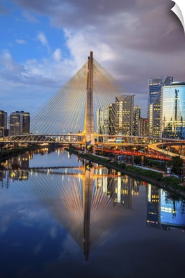 Brazil, Sao Paulo, Octavio Frias de Oliveira cable-stayed bridge