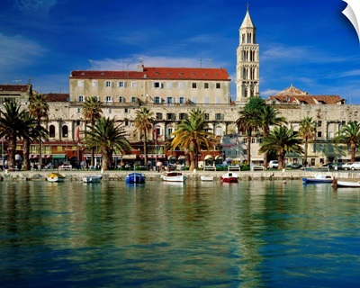 Croatia, Dalmatia, Split, Palace of Diocletian from the sea