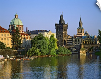 Czech Republic, Central Bohemia Region, Prague, Charles Bridge, Vltava
