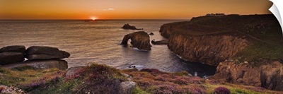 England, Cornwall, Coastal landscape at Land's end