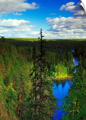 Finland, Oulanka National Park, Oulankajoki river