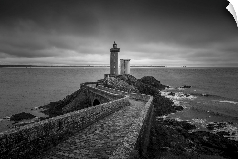 France, Brittany, Atlantic ocean, Finistere, Petit Minou lighthouse.