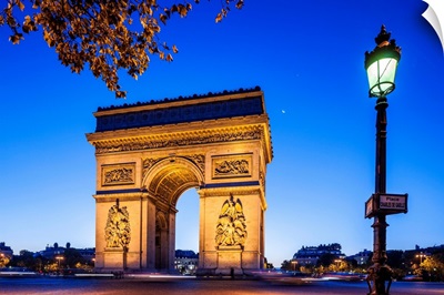 France, Ile-De-France, Paris, Champs Elysees, Arc De Triomphe