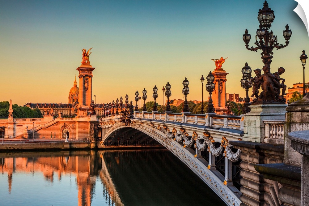 France, Ile-de-France, Seine, Paris, Eiffel Tower, Invalides, Alexander III Bridge.