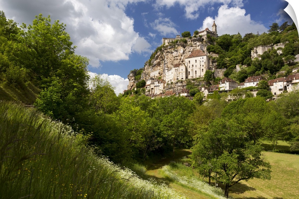 France, Midi-Pyrenees, Rocamadour, Lot, Quercy, Hilltop village in Spring.