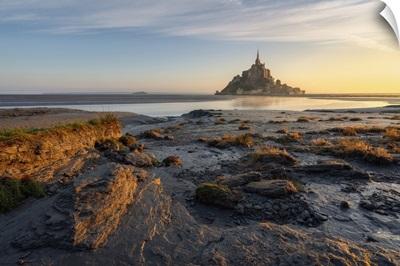 France, Normandy, Mont St-Michel, Manche, Bay In The Wadden Sea At Low Tide At Sunrise