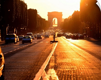 France, Paris, Arc de Triumph and Champs Elysee, traffic, night