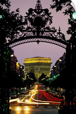 France, Paris, Champs Elysees, Arc de Triomphe