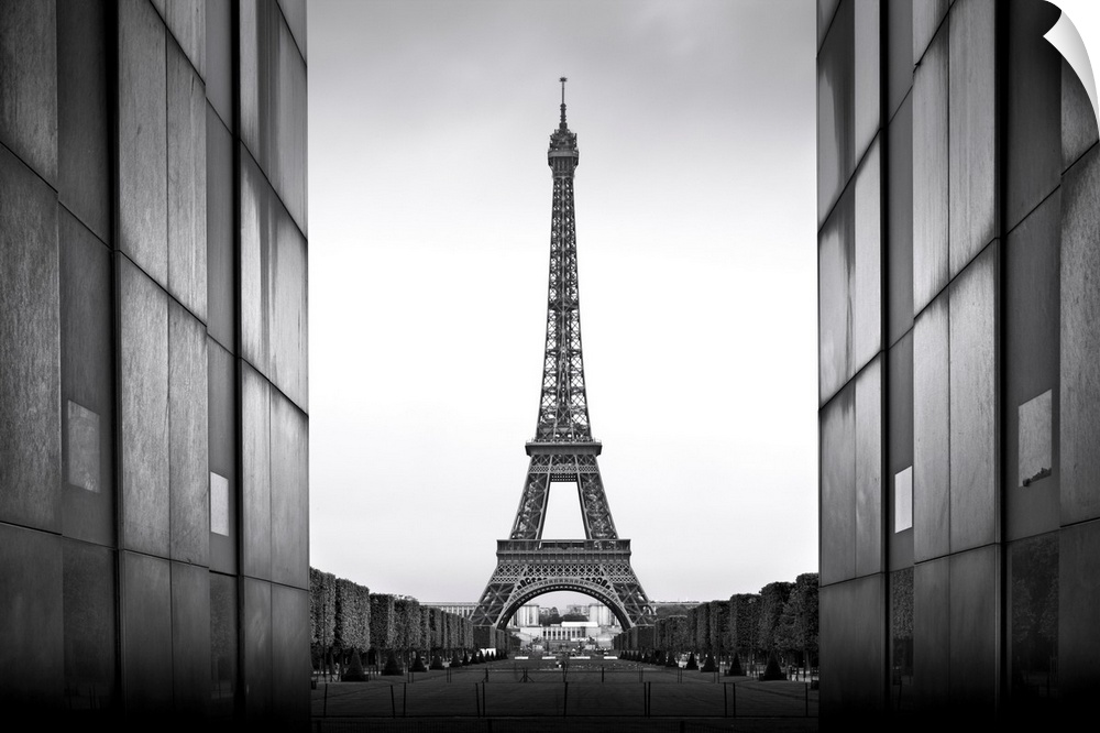 France, Paris, Eiffel Tower.