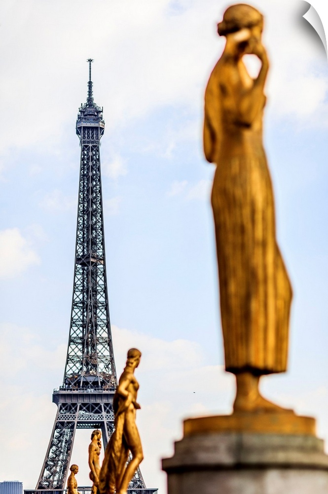 France, Ile-de-France, Ville de Paris, Paris, Invalides, Eiffel Tower, Eiffel Tower and Les Fruits by Louis Brasseur, one ...