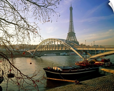 France, Paris, Eiffel Tower and the Seine River